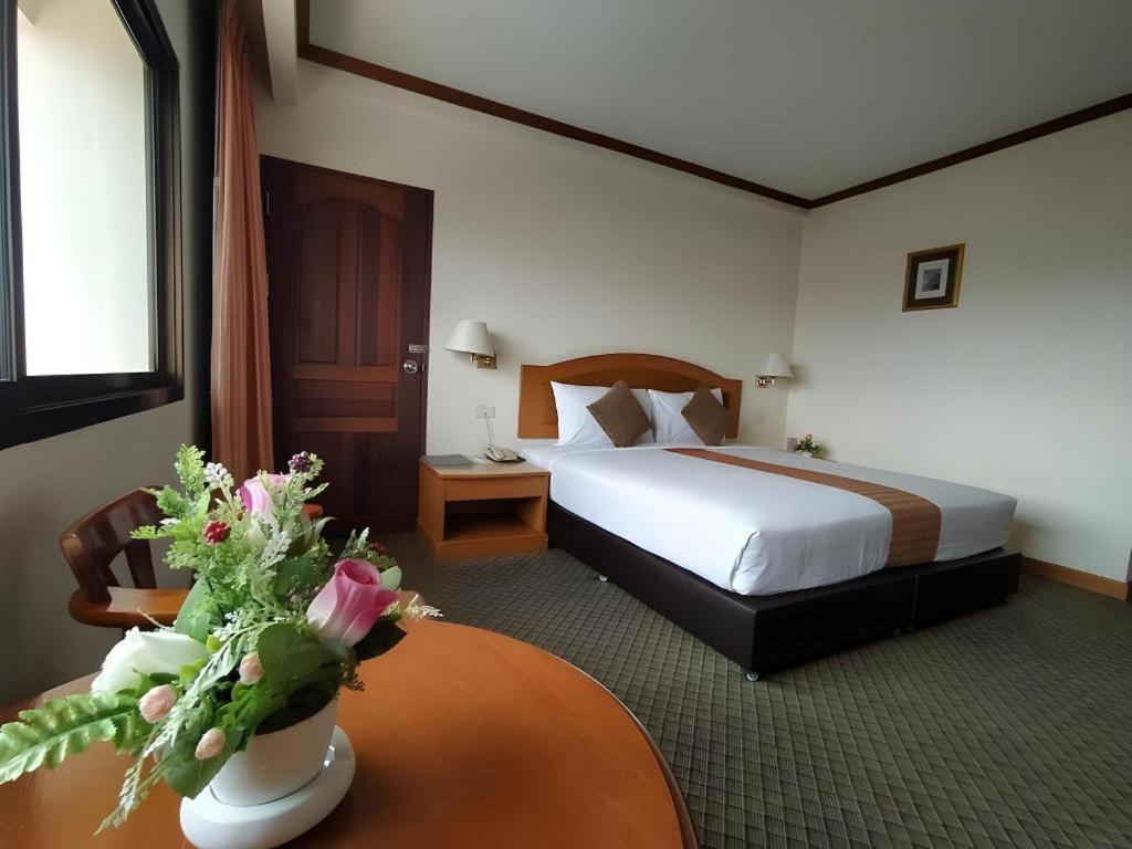 Sing Golden Place Hotel Hat Yai Exterior foto